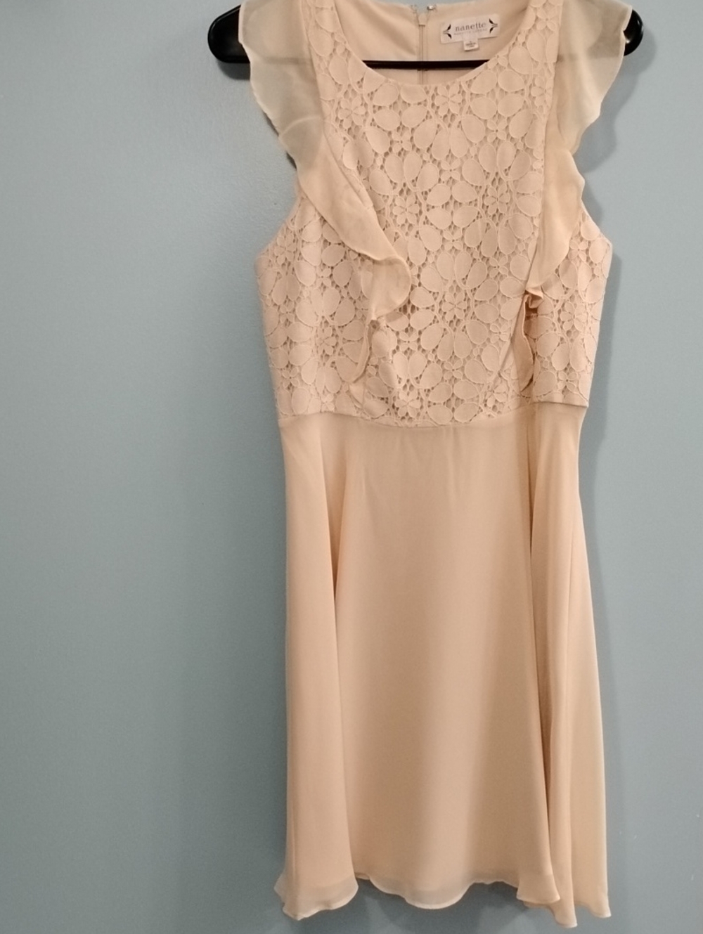 NWOT Nannette Cream Lace Bodice Midi Dress w/ Ruffle Cap Sleeves Size 6